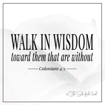 Открыть Библию и текстовое название блога 4-5